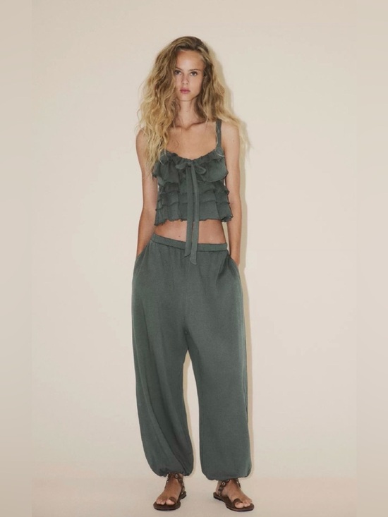 ZARA Ruffled Bow Top - Picture 3 of 8